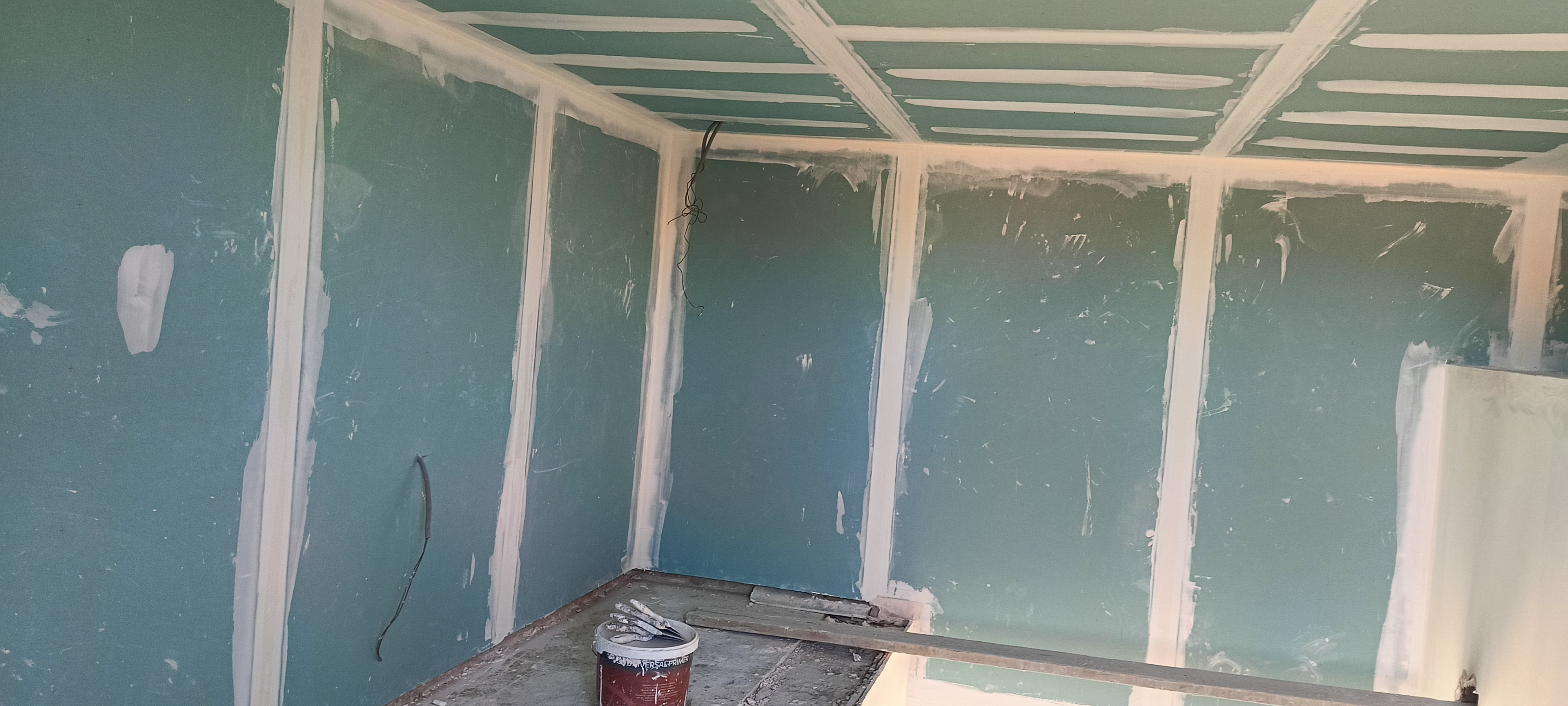 Dry Ceiling